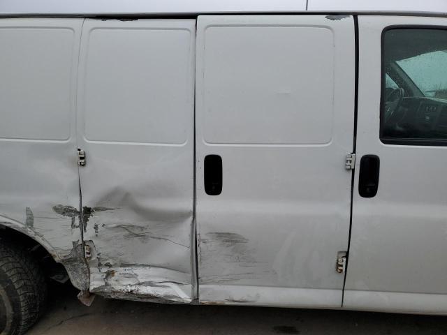 1GCSGAFX5E1180589 - 2014 CHEVROLET EXPRESS G1 WHITE photo 11