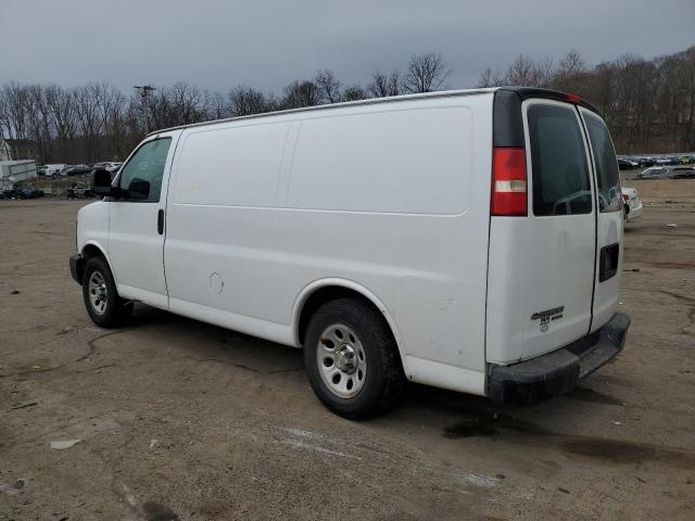 1GCSGAFX5E1180589 - 2014 CHEVROLET EXPRESS G1 WHITE photo 2