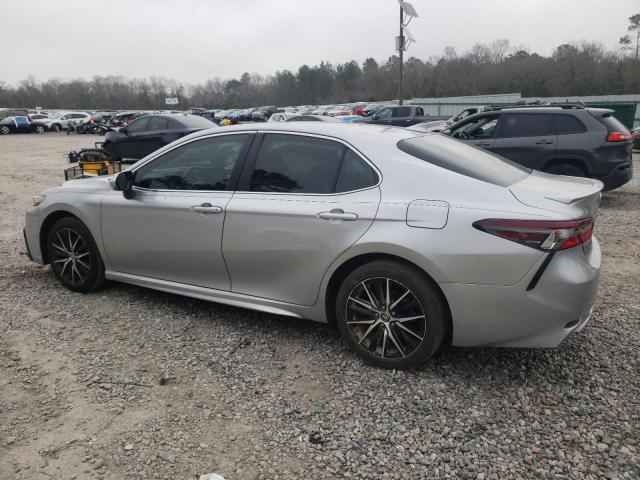 4T1T11AK5PU791818 - 2023 TOYOTA CAMRY SE NIGHT SHADE SILVER photo 2