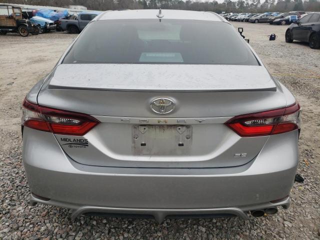 4T1T11AK5PU791818 - 2023 TOYOTA CAMRY SE NIGHT SHADE SILVER photo 6