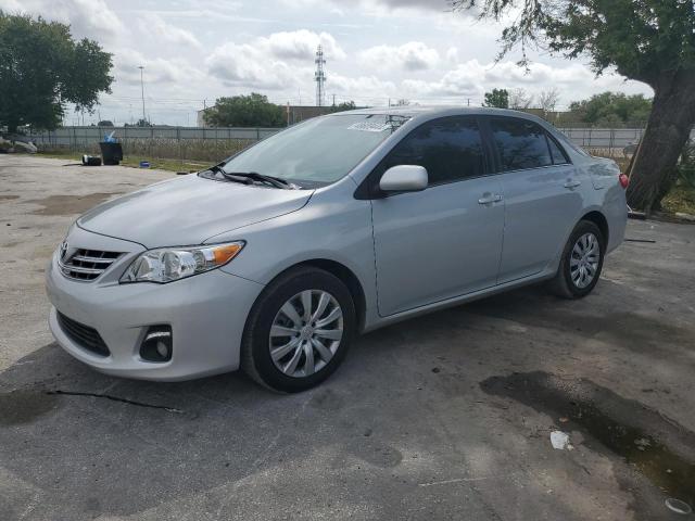 2T1BU4EE8DC967475 - 2013 TOYOTA COROLLA BASE SILVER photo 1