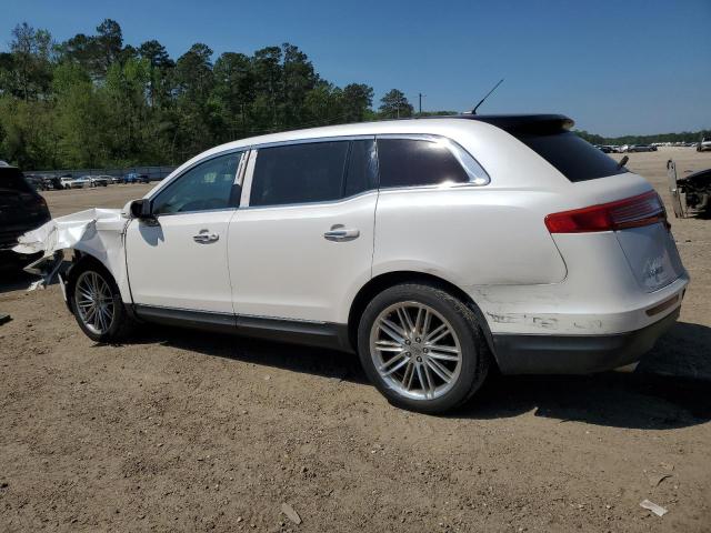 2LMHJ5AT8KBL01879 - 2019 LINCOLN MKT WHITE photo 2