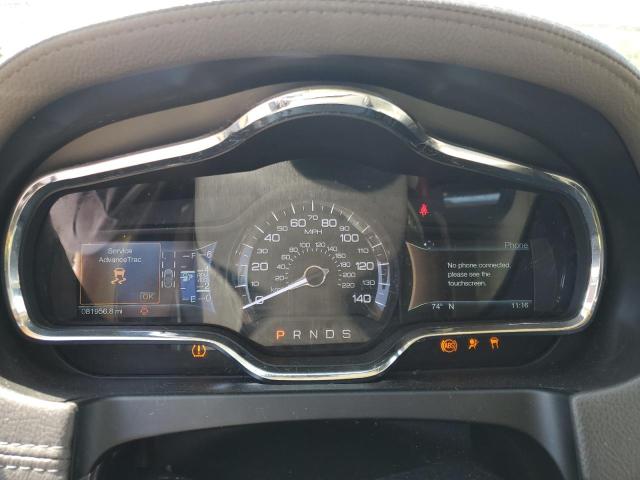 2LMHJ5AT8KBL01879 - 2019 LINCOLN MKT WHITE photo 9