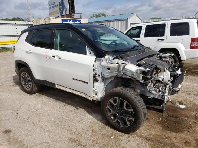 3C4NJDDB3KT618098 - 2019 JEEP COMPASS TRAILHAWK WHITE photo 4