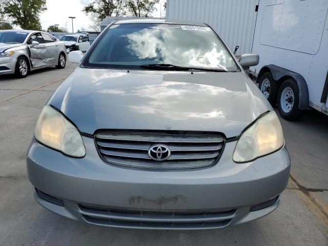 2T1BR32E43C721456 - 2003 TOYOTA COROLLA CE GRAY photo 5