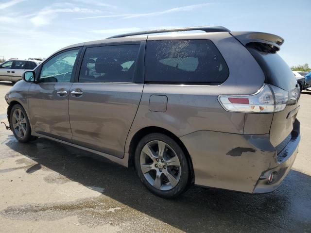 5TDXK3DC0GS724180 - 2016 TOYOTA SIENNA SE CHARCOAL photo 2