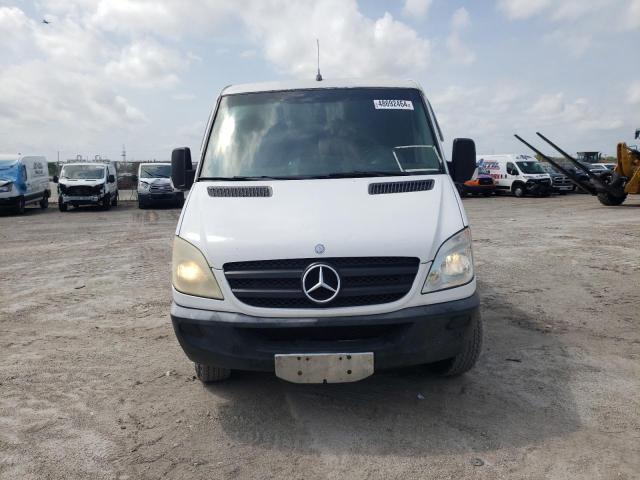 WD4PE7CC2A5495116 - 2010 MERCEDES-BENZ SPRINTER 2500 WHITE photo 5