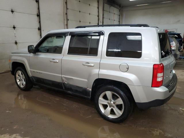 1J4NF1GB1BD187823 - 2011 JEEP PATRIOT SPORT SILVER photo 2