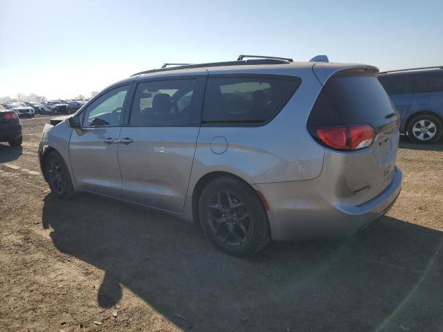 2C4RC1BG2JR174805 - 2018 CHRYSLER PACIFICA TOURING L SILVER photo 2