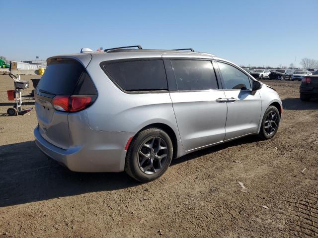 2C4RC1BG2JR174805 - 2018 CHRYSLER PACIFICA TOURING L SILVER photo 3