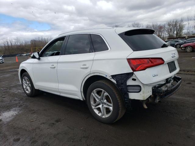 WA1ANAFY6K2106592 - 2019 AUDI Q5 PREMIUM WHITE photo 2