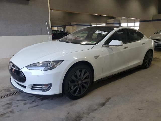 5YJSA1E4XFF110720 - 2015 TESLA MODEL S WHITE photo 1