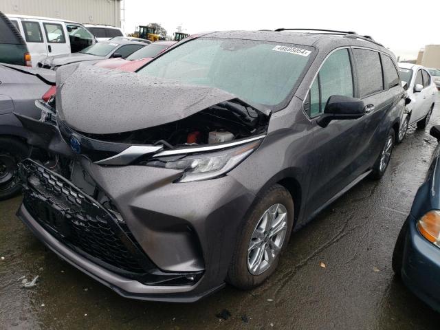 2022 TOYOTA SIENNA XSE, 