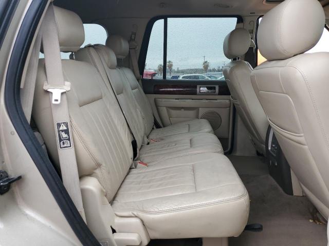 5LMFU27RX4LJ03499 - 2004 LINCOLN NAVIGATOR GOLD photo 11