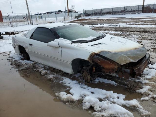 2G1FP22S2S2146975 - 1995 CHEVROLET CAMARO WHITE photo 4