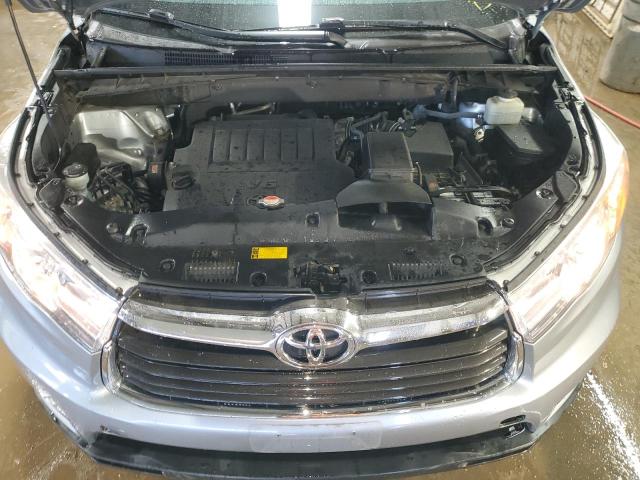 5TDJKRFH9GS276510 - 2016 TOYOTA HIGHLANDER XLE 银色 照片 11