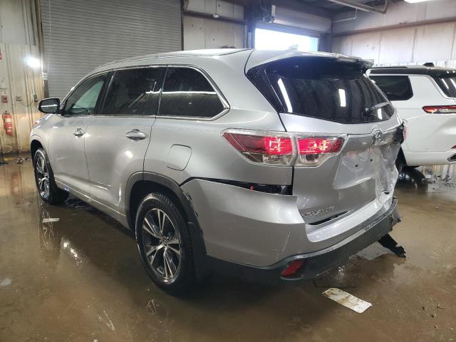 5TDJKRFH9GS276510 - 2016 TOYOTA HIGHLANDER XLE 银色 照片 2