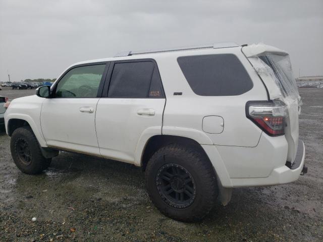 JTEBU5JR4J5577086 - 2018 TOYOTA 4RUNNER SR5/SR5 PREMIUM 白色 照片 2