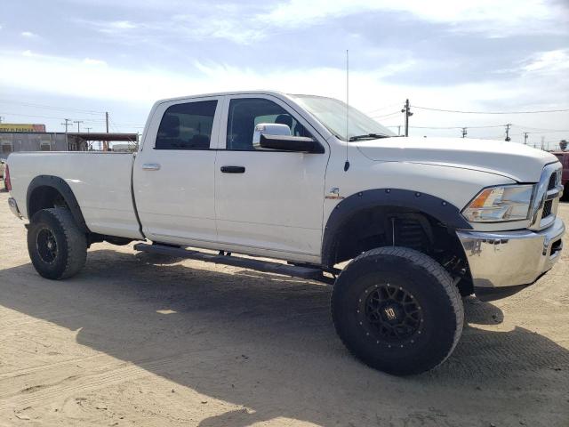 3C6UR5HL7JG351379 - 2018 RAM 2500 ST WHITE photo 4