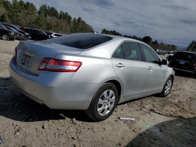 4T4BF3EK1BR216682 - 2011 TOYOTA CAMRY BASE SILVER photo 3