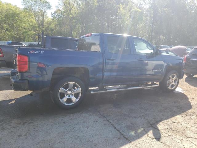 3GCUKREC2HG332385 - 2017 CHEVROLET SILVERADO K1500 LT BLUE photo 3