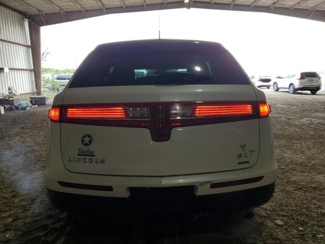 2LMHJ5AT0DBL56099 - 2013 LINCOLN MKT WHITE photo 6