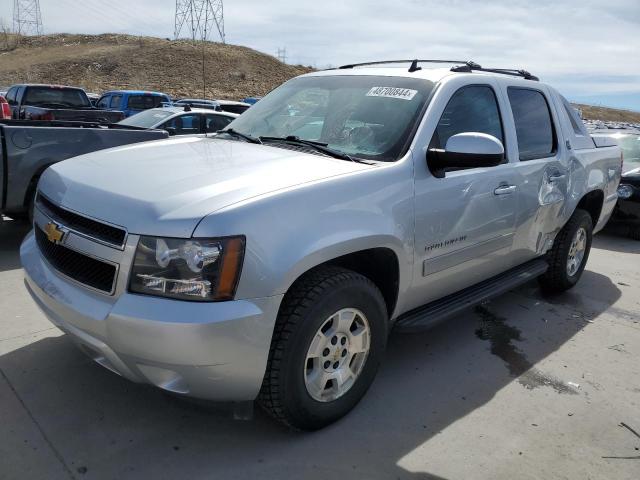 3GNTKEE71DG314033 - 2013 CHEVROLET AVALANCHE LS SILVER photo 1