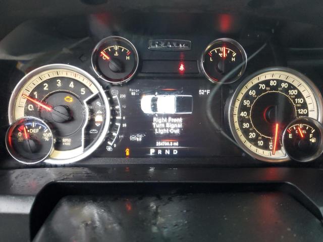 3C63RRHL0JG103882 - 2018 RAM 3500 SLT GRAY photo 9