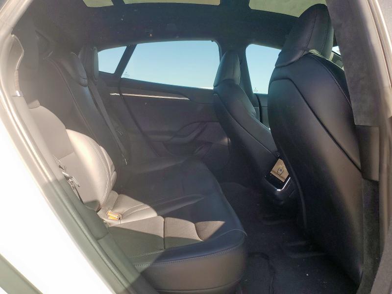 5YJSA1E59NF476837 - 2022 TESLA MODEL S Սպիտակ լուսանկար 10