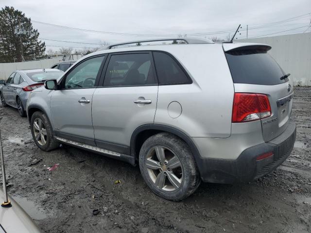 5XYKUDA26CG238339 - 2012 KIA SORENTO EX SILVER photo 2