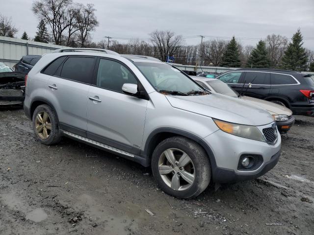 5XYKUDA26CG238339 - 2012 KIA SORENTO EX SILVER photo 4