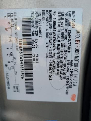 1LNHM81W64Y664976 - 2004 LINCOLN TOWN CAR EXECUTIVE Braun Foto 12