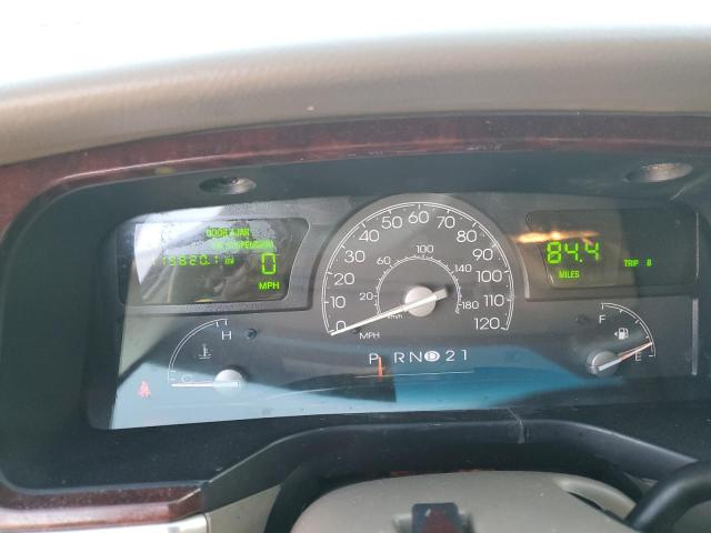 1LNHM81W64Y664976 - 2004 LINCOLN TOWN CAR EXECUTIVE Braun Foto 9