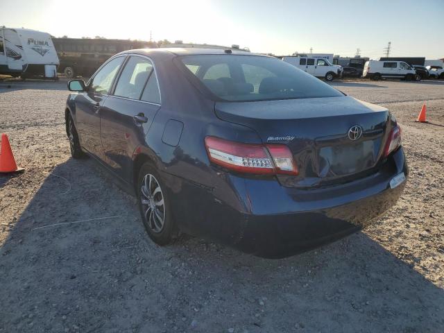 4T1BF3EK3BU700847 - 2011 TOYOTA CAMRY BASE BLUE photo 3