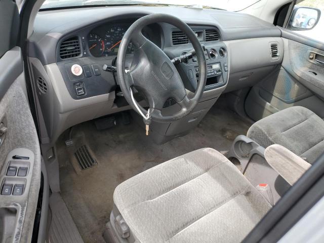 2HKRL18591H602310 - 2001 HONDA ODYSSEY LX SILVER photo 8