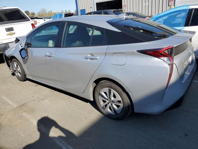 JTDKARFU8H3538606 - 2017 TOYOTA PRIUS SILVER photo 2