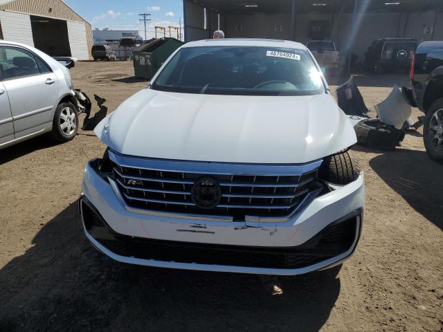 1VWMA7A33MC007686 - 2021 VOLKSWAGEN PASSAT R-LINE Ақ фото 5