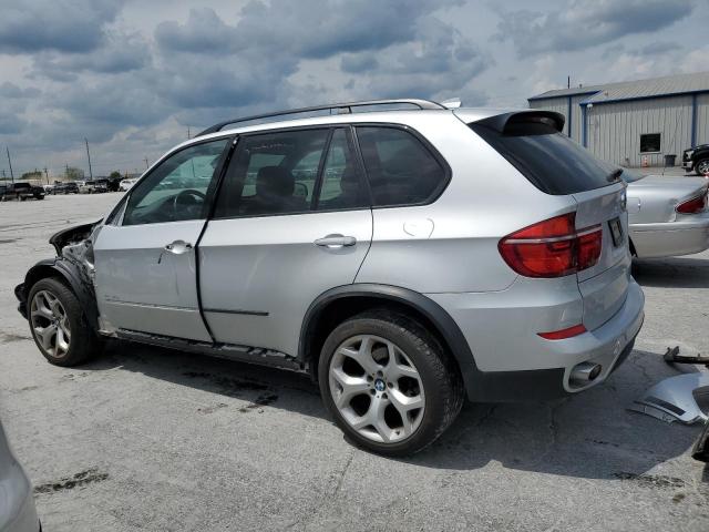 5UXZW0C59D0B94127 - 2013 BMW X5 XDRIVE35D SILVER photo 2