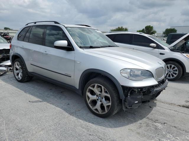 5UXZW0C59D0B94127 - 2013 BMW X5 XDRIVE35D SILVER photo 4