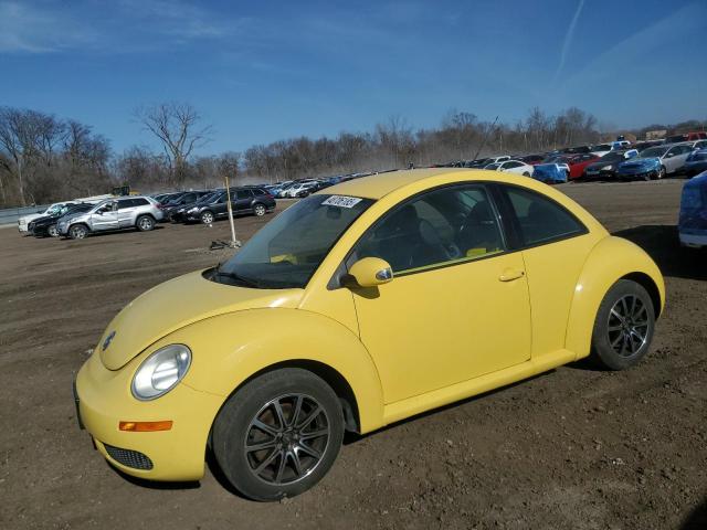 3VWPW3AGXAM018270 - 2010 VOLKSWAGEN NEW BEETLE Gelb Foto 1