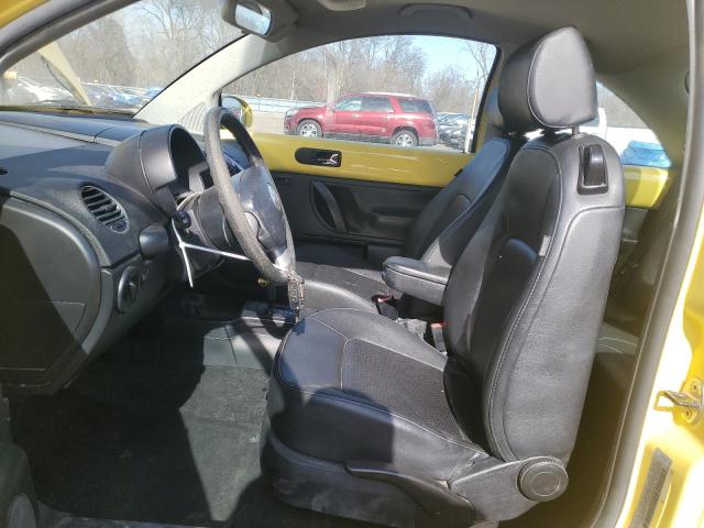 3VWPW3AGXAM018270 - 2010 VOLKSWAGEN NEW BEETLE Gelb Foto 7