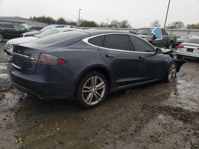 5YJSA1E26FF119736 - 2015 TESLA MODEL S ნაცრისფერი ფოტო 3