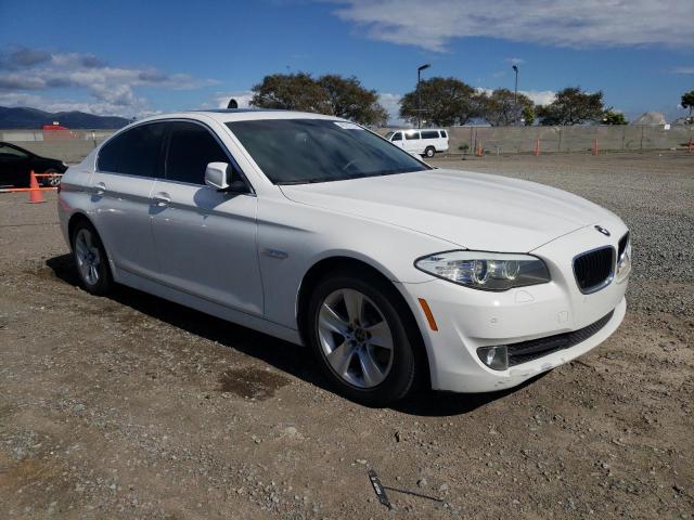 WBAXG5C59DD232364 - 2013 BMW 528 I WHITE photo 4