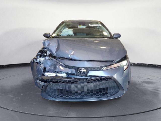 5YFEPMAE9NP317646 - 2022 TOYOTA COROLLA LE GRAY photo 5