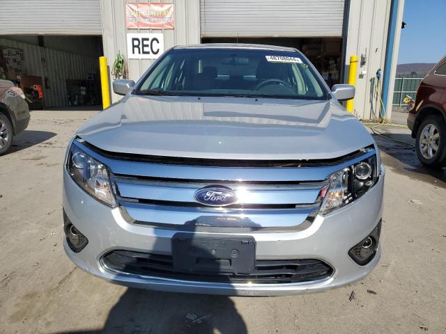 3FAHP0HA3CR298369 - 2012 FORD FUSION SE SILVER photo 5