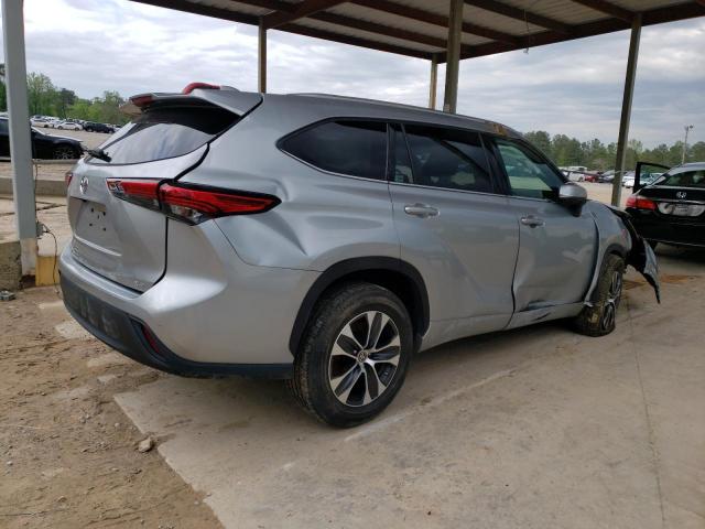 5TDGZRAH3MS040640 - 2021 TOYOTA HIGHLANDER XLE 银色 照片 3