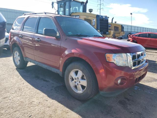 1FMCU9DG8CKB18539 - 2012 FORD ESCAPE XLT RED photo 4