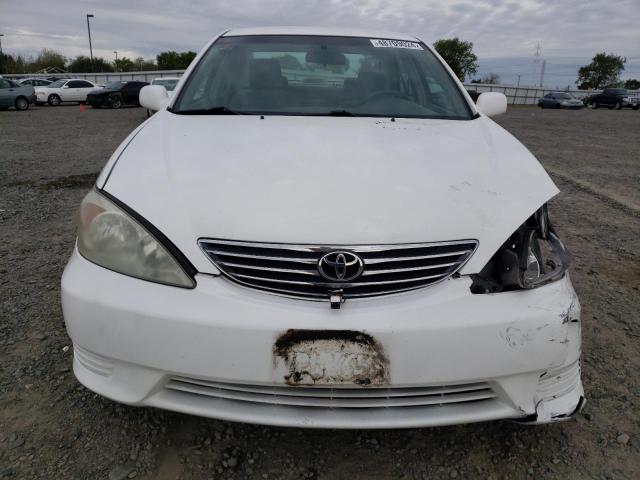 4T1BE32K53U164363 - 2003 TOYOTA CAMRY LE WHITE photo 5