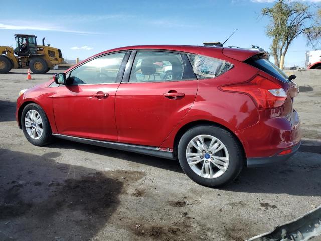 1FAHP3K28CL370989 - 2012 FORD FOCUS SE RED photo 2