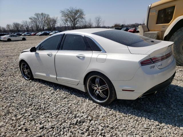 3LN6L2G93DR801444 - 2013 LINCOLN MKZ WHITE photo 2